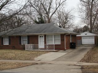 2030 Goldsmith Ln, Louisville, KY 40218