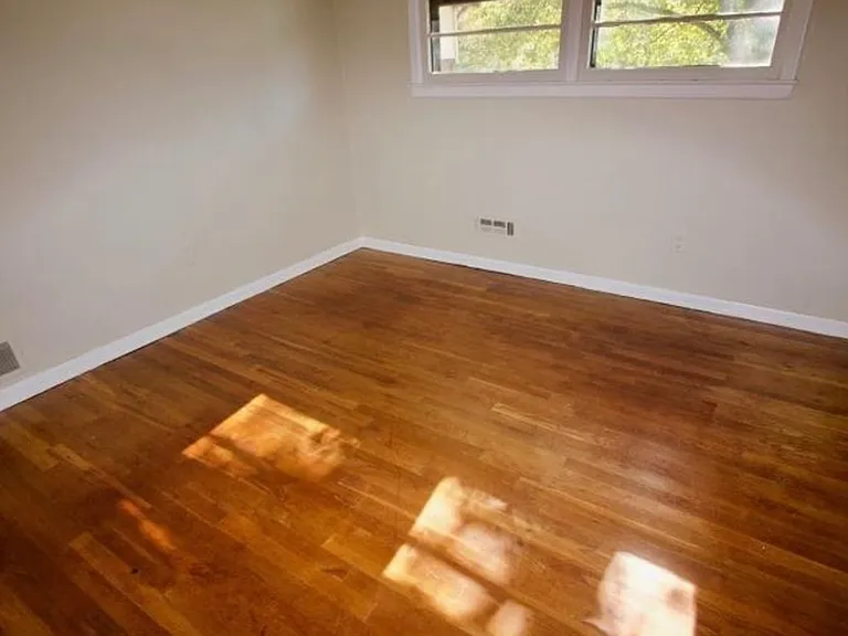 1425 Boynton Ave — Photo 11
