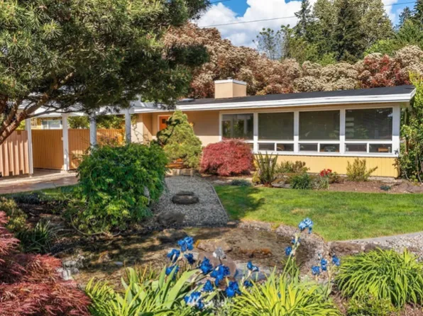 2120 123rd Ave SE, Bellevue, WA 98005