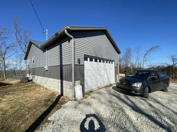 46 Westwood Dr, Huntington, WV 25702