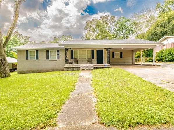 1313 Carre Dr E, Mobile, AL 36618