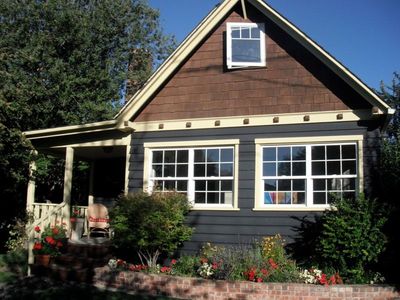 1037 NW Harmon Blvd, Bend, OR, 97703