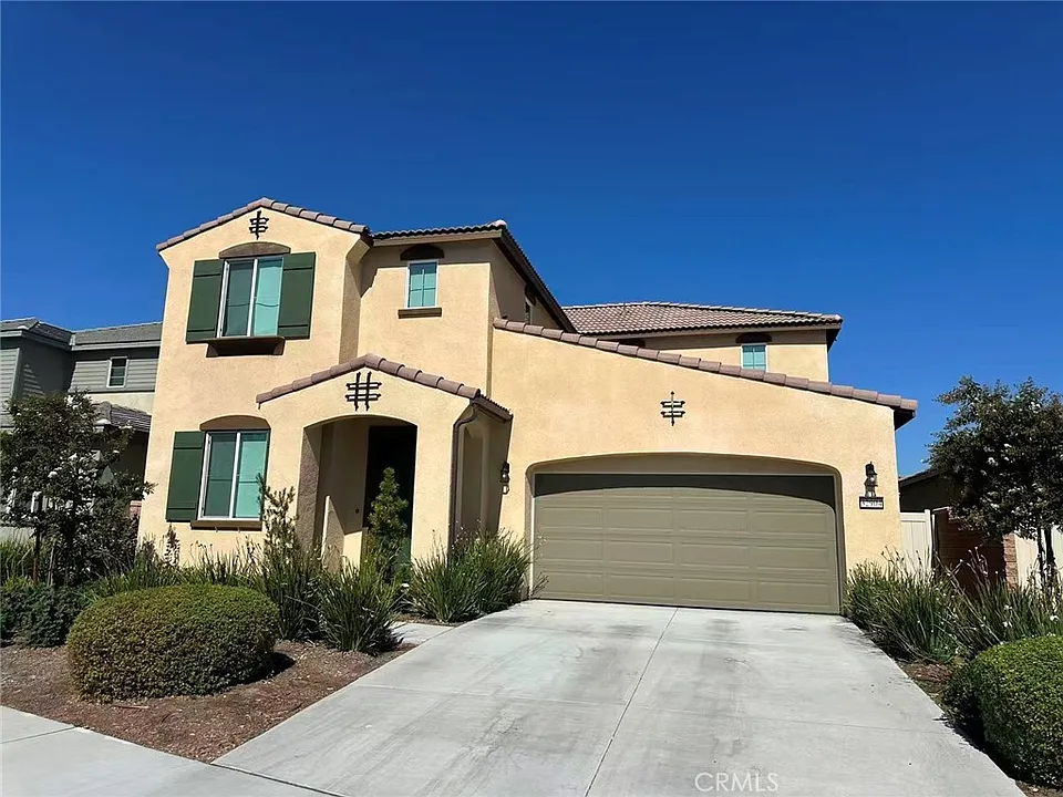 32904 Earlsburn Cir