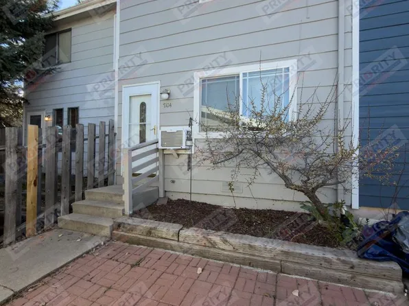 7104 Robin Dr, Gillette, WY 82718