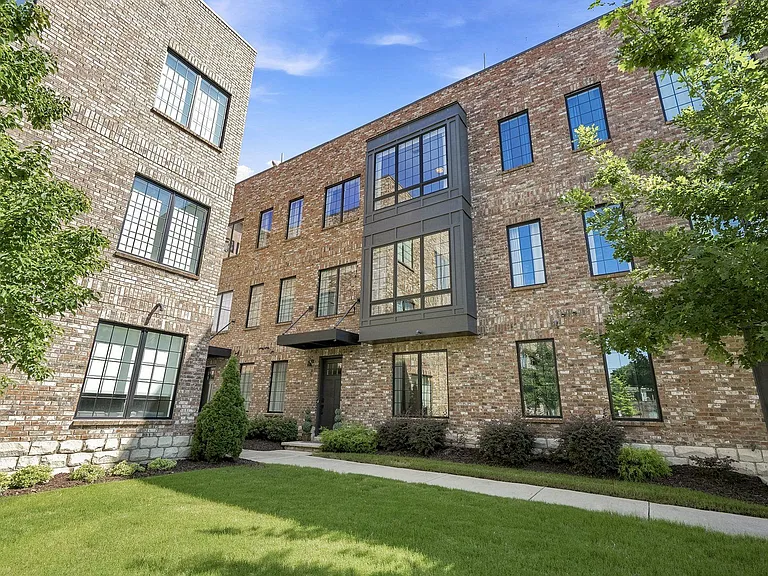 285 Castleberry Hill Walk SW — Photo 1