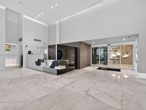 5th image of 3300 NE 192nd St APT 1611