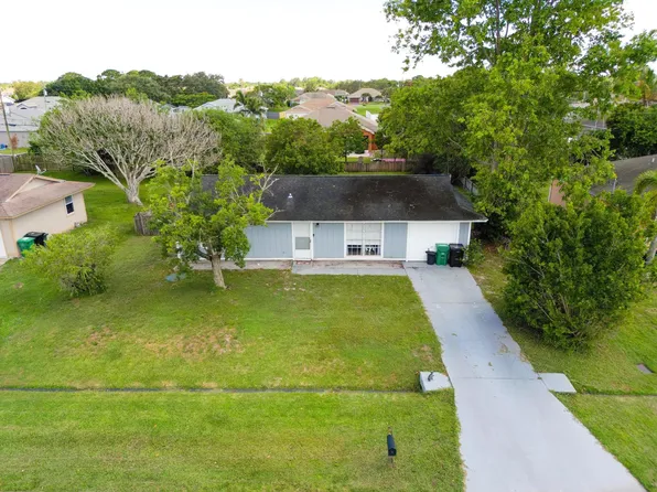 992 SW Janette Avenue, Port St Lucie, FL 34953