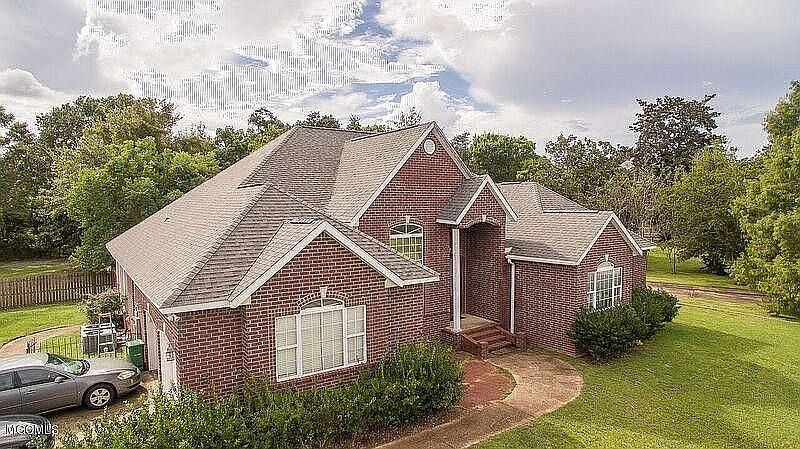 1st image of 2405 Pascagoula St