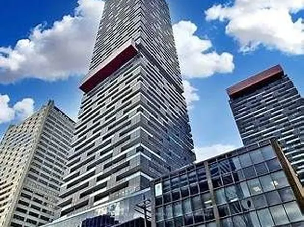 8 Eglinton Ave E, Toronto, ON