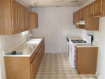 2nd image of 8565 Hilton Way