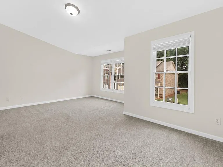 318 Knelston Oak Dr — Photo 22