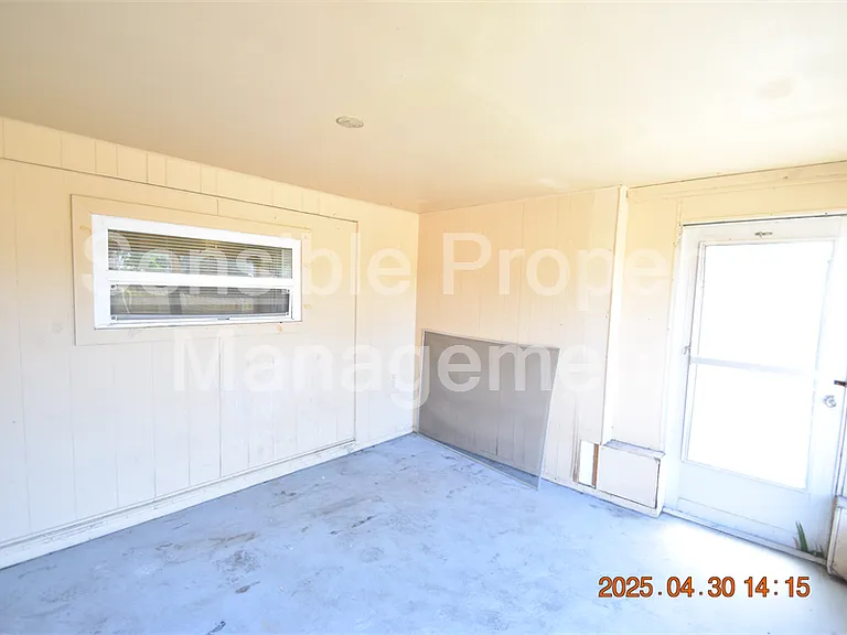 3221 Topp Dr — Photo 12