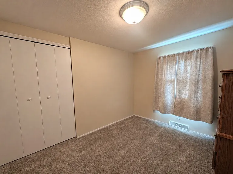 10135 Sampson Rd — Photo 9