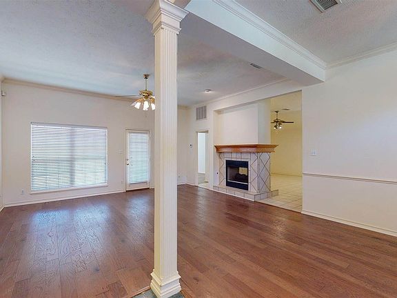 4th image of 5803 Meadowland Dr