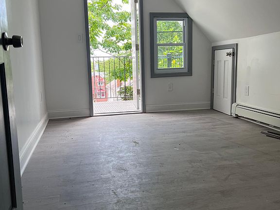 3rd image of 4118 Boyd Ave #3