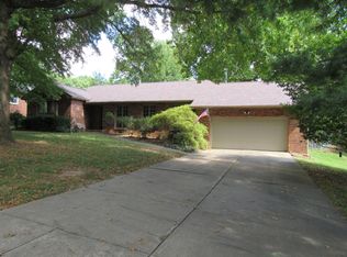 2714 S Patterson Ave, Springfield, MO 65804