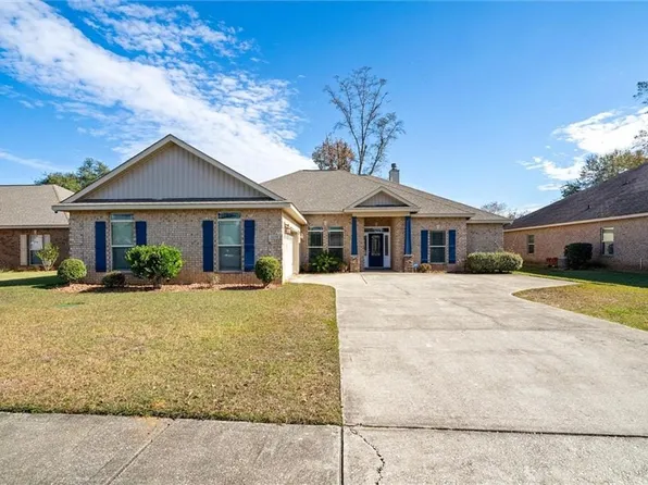 3435 Woodward Dr, Mobile, AL 36695