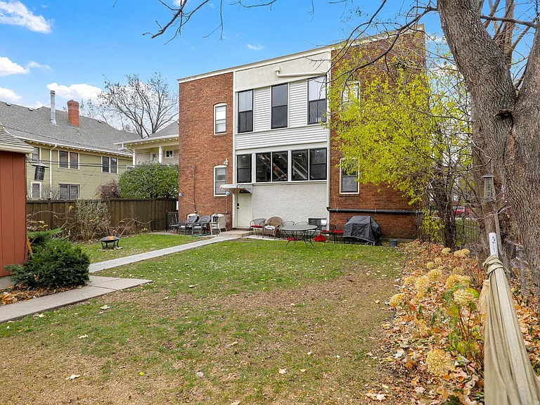971 Goodrich Ave — Photo 33
