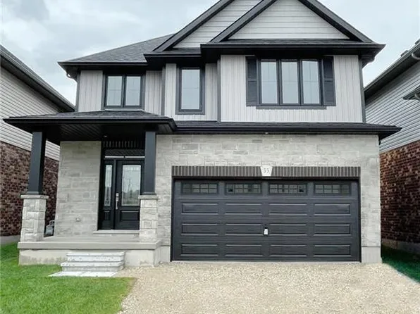55 Country Club Estates Dr, Woolwich, ON N3B 0B4