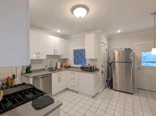 92 Powder House Blvd #2, Somerville, MA 02144