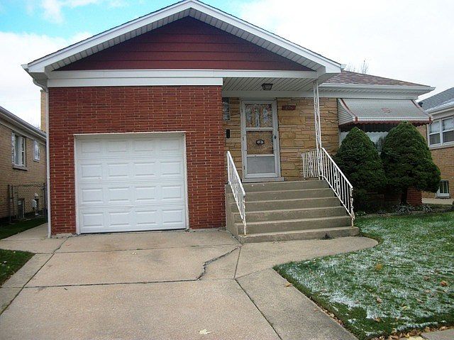 1st image of 4936 N Newcastle Ave