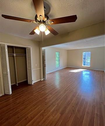 2nd image of 1316 Aline St #29