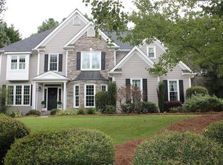 2140 Whittingham Ct, Roswell, GA 30075