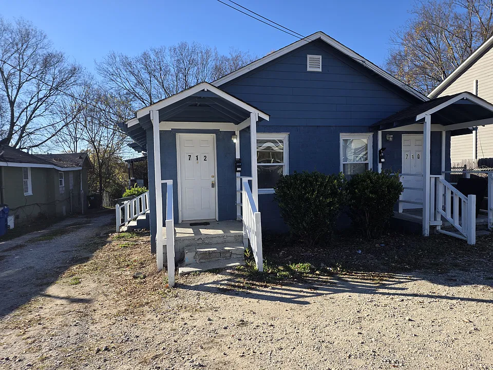 712 Quarry St #712