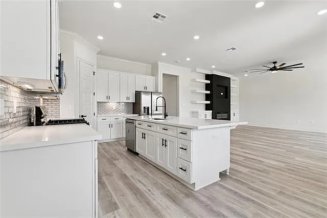 3701 W Loyola Dr — Photo 5