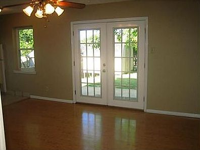 1st image of 414 Stanton Dr
