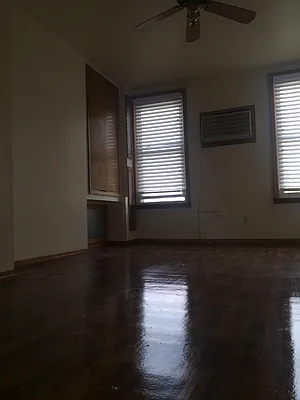 Rented by M & J Tenaglia Realty Corp | media 1