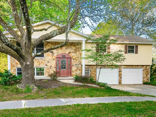 2919 N Ramble Rd W, Bloomington, IN 47408