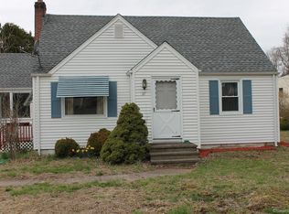 37 Parkview Dr, Plantsville, CT 06479
