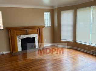 18953 San Juan Dr, Detroit, MI 48221