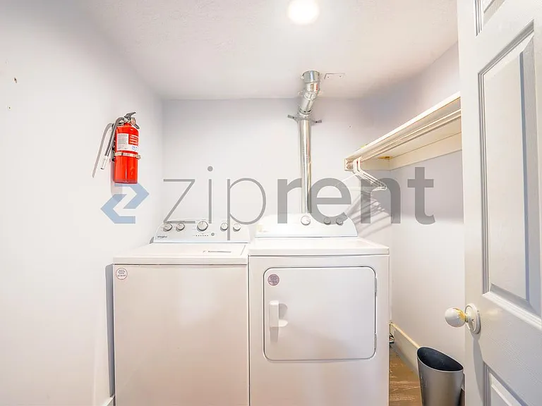 802 E 500 S #BASEMENT — Photo 12
