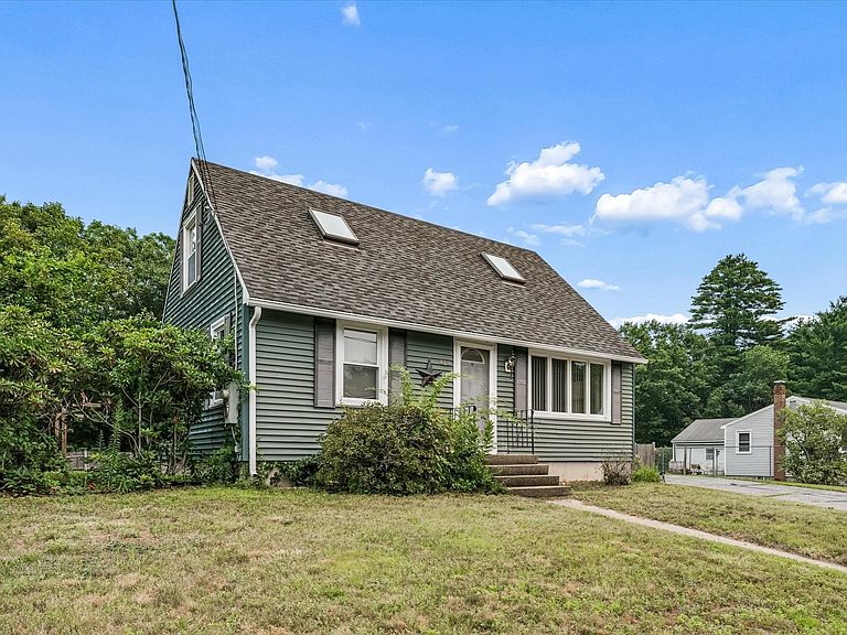 Listing photo 2