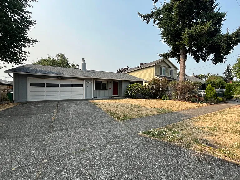 6636 SE Reedway St — Photo 1