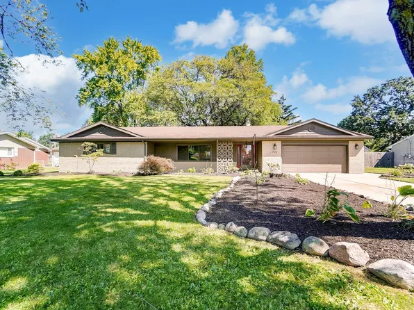 722 Pelham Dr, Fort Wayne, IN 46825