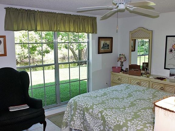 4th image of 12210 Silk Oak Ln