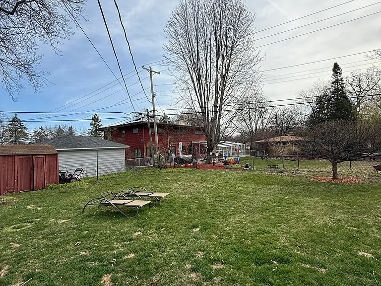 461 Berwyn Dr — Photo 24