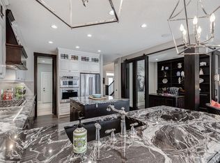 278 W Legacy Vw SE, Calgary, AB T2X2G2