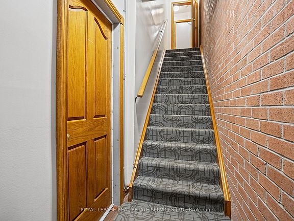 5th image of 3 Harshaw Ave