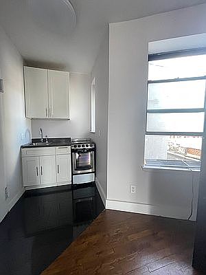1st image of 50 Eldridge St #7