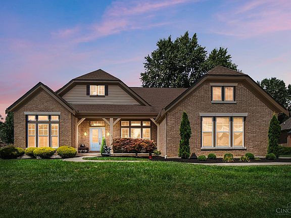2nd image of 1584 Hawk Ridge Dr