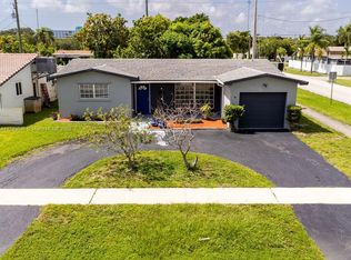 4530 Madison St, Hollywood, FL 33021