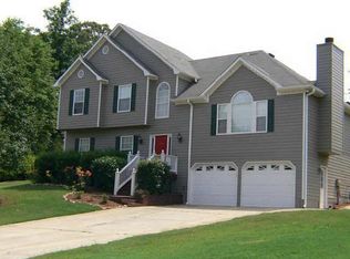 208 Poppy Tree Ln, Woodstock, GA 30189