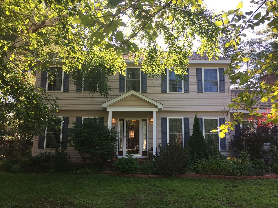 1st image of 5 Sycamore Dr