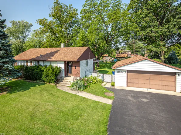 11320 S Oak Park Ave, Worth, IL 60482