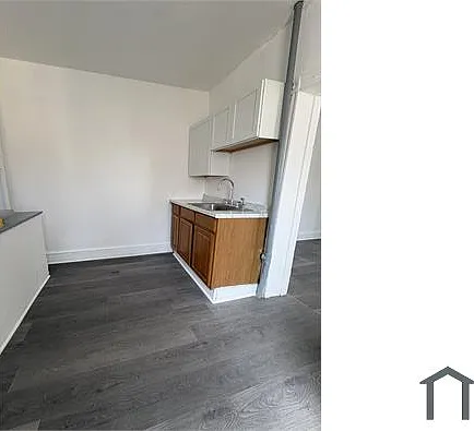 942 Franklin St #2 — Photo 8