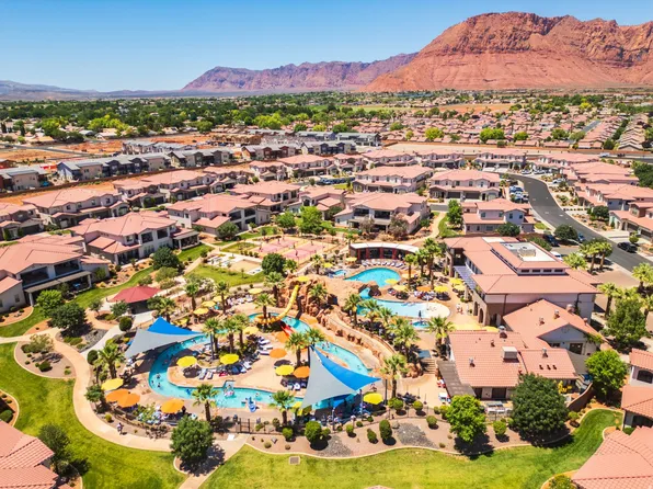 3780 Arcadia Dr Unit 23, Santa Clara, UT 84765